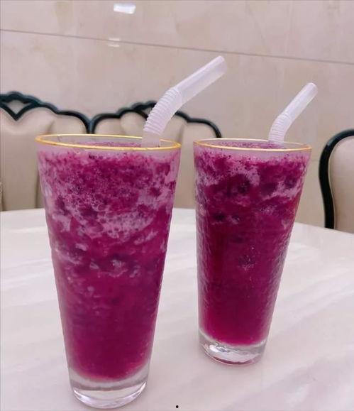 网红冷饮,夏日清凉新潮流，一饮倾心！